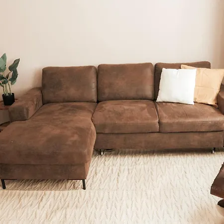 Cozy And Charming Near Centre With 2 Bathrooms Γκρατς