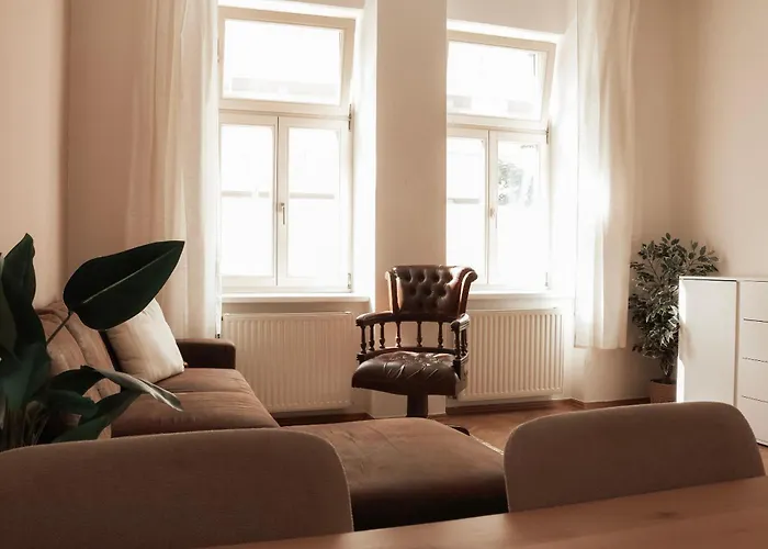 Διαμέρισμα Cozy And Charming Near Centre With 2 Bathrooms