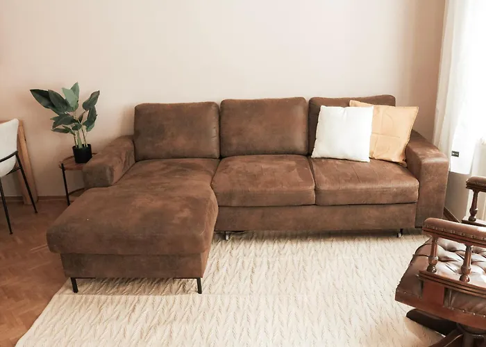 Cozy And Charming Near Centre With 2 Bathrooms Γκρατς